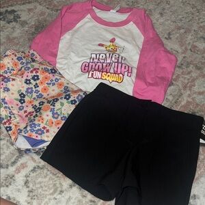 Girls clothes bundle XS